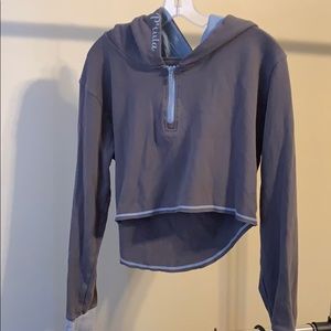 P’tula cropped hoodie